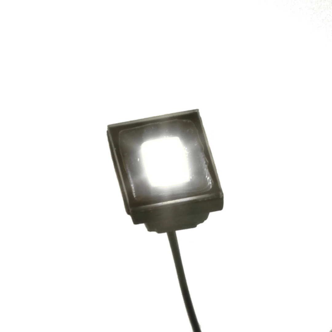 Pre-Wired Model LED Floodlight - 9.5mm x 7.1mm , Pure White